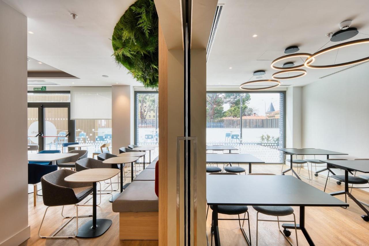 Holiday Inn Express - Madrid - Airport By Ihg Exteriör bild